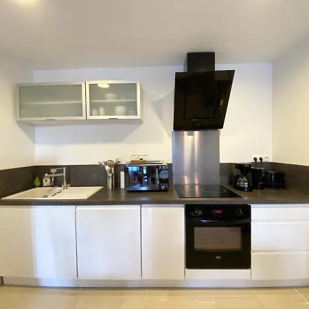 Le Petit Rapaillou Apartment *